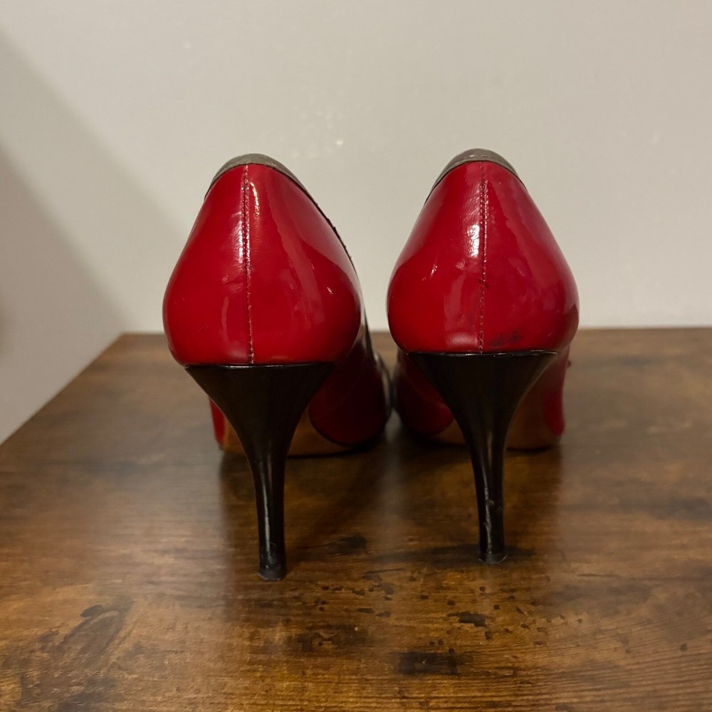 Enzo Angioloini Red Patent Leather Pointed Stiletto 3-inch Heel Gray‎ Bow (5.5) - Picture 5 of 12